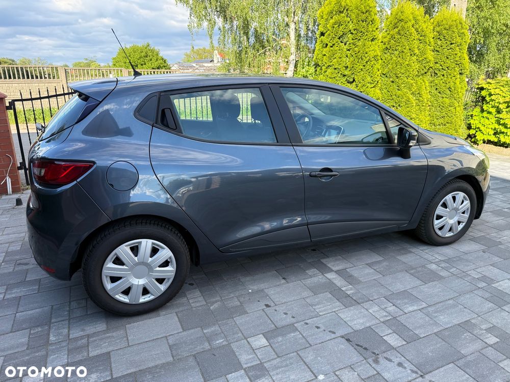 Renault Clio 1.2 16V 75 Business - 7