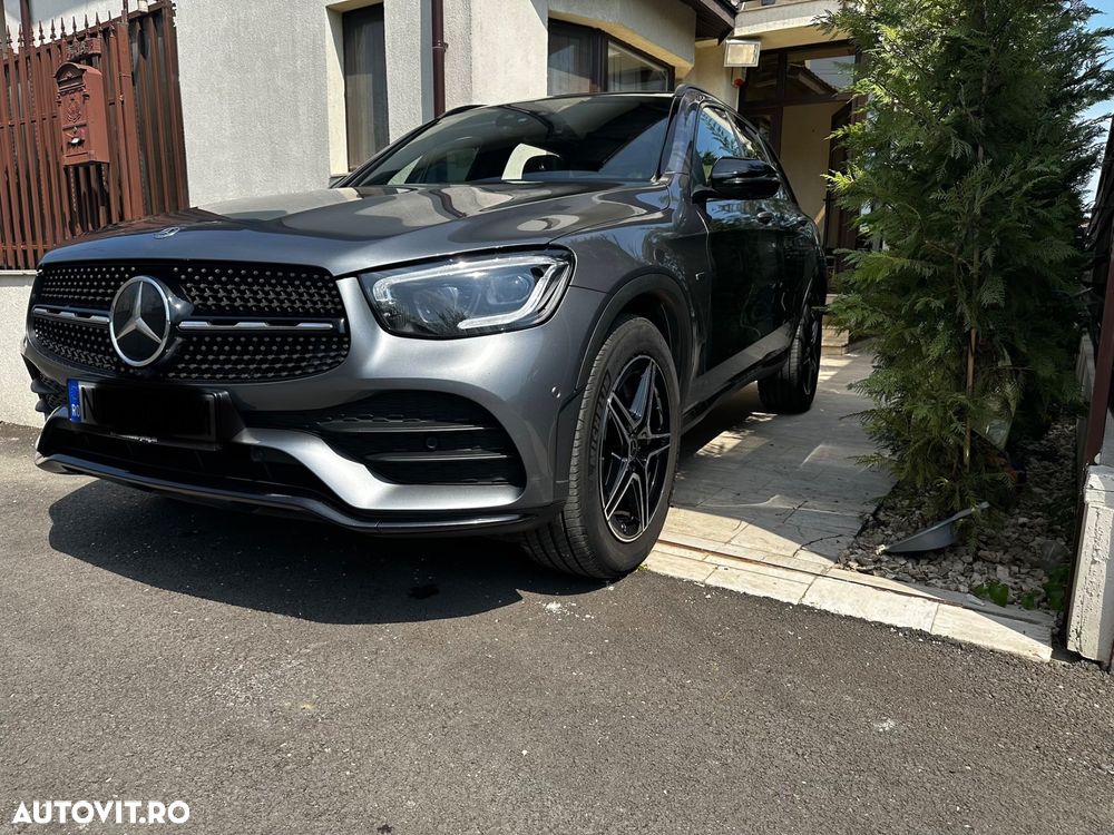 Mercedes-Benz GLC - 2