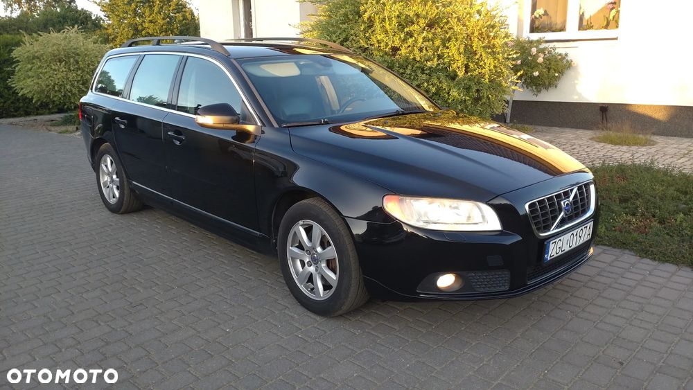 Volvo V70 - 1