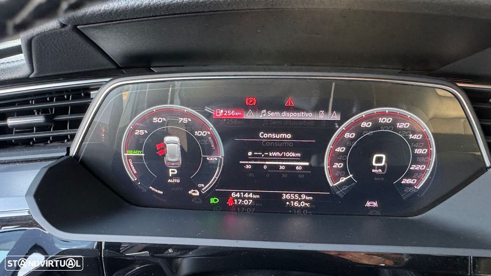 Audi e-tron Sportback 55 quattro S line - 36