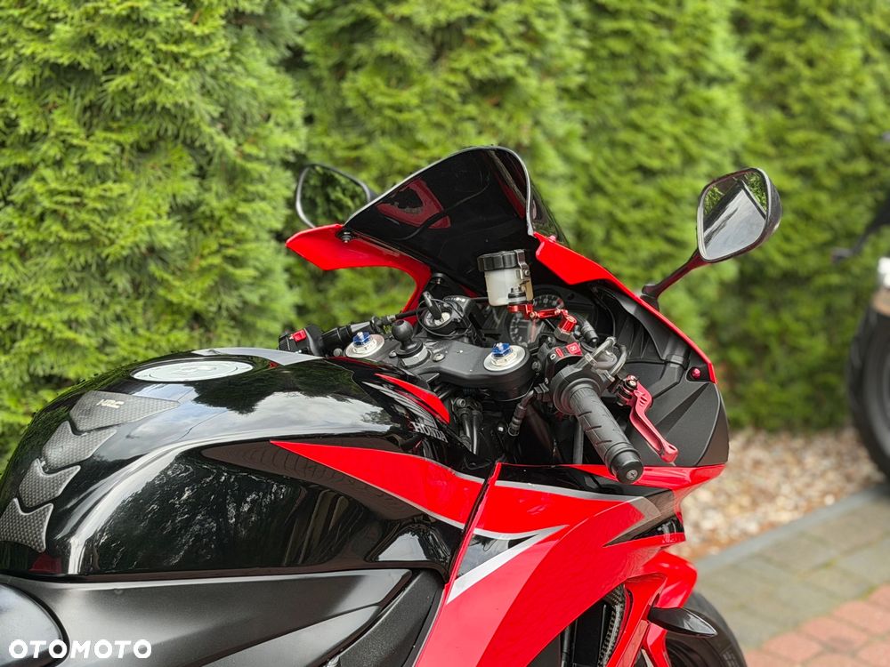 Honda CBR - 14
