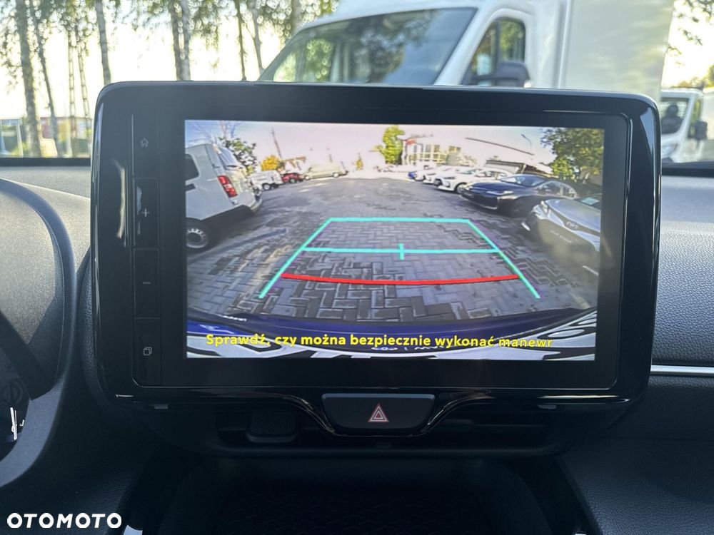 Toyota Yaris Cross Hybrid 1.5 Comfort 4x4 - 23