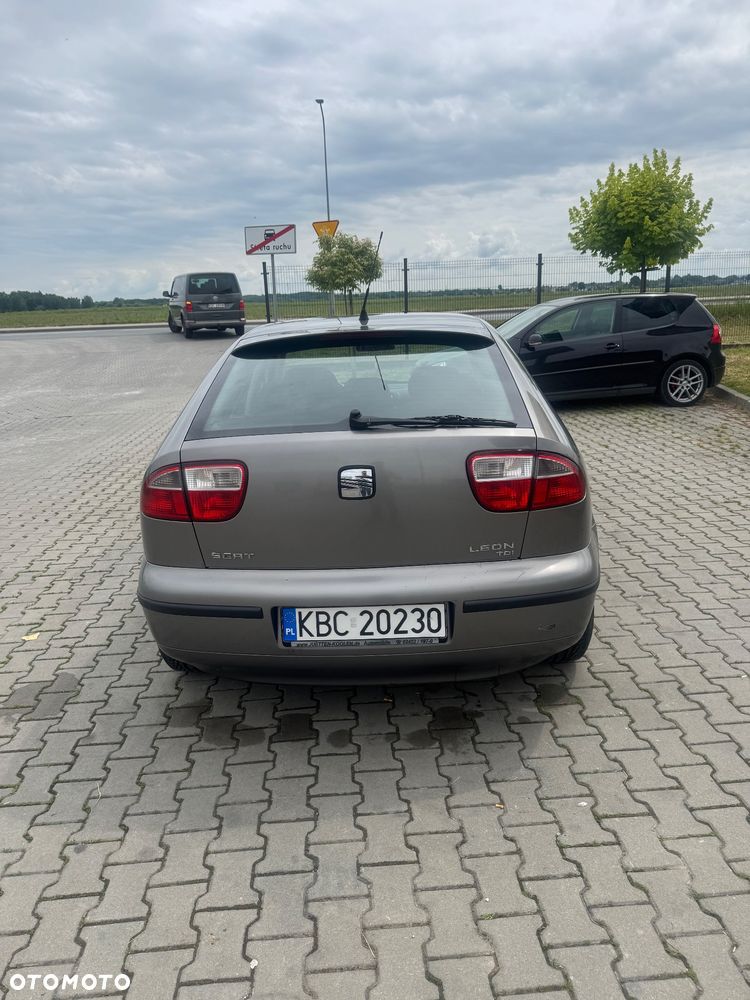 Seat Leon 1.9 TDI Spirit - 25
