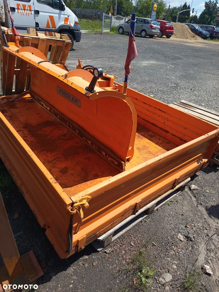 Ausa W350H - 14