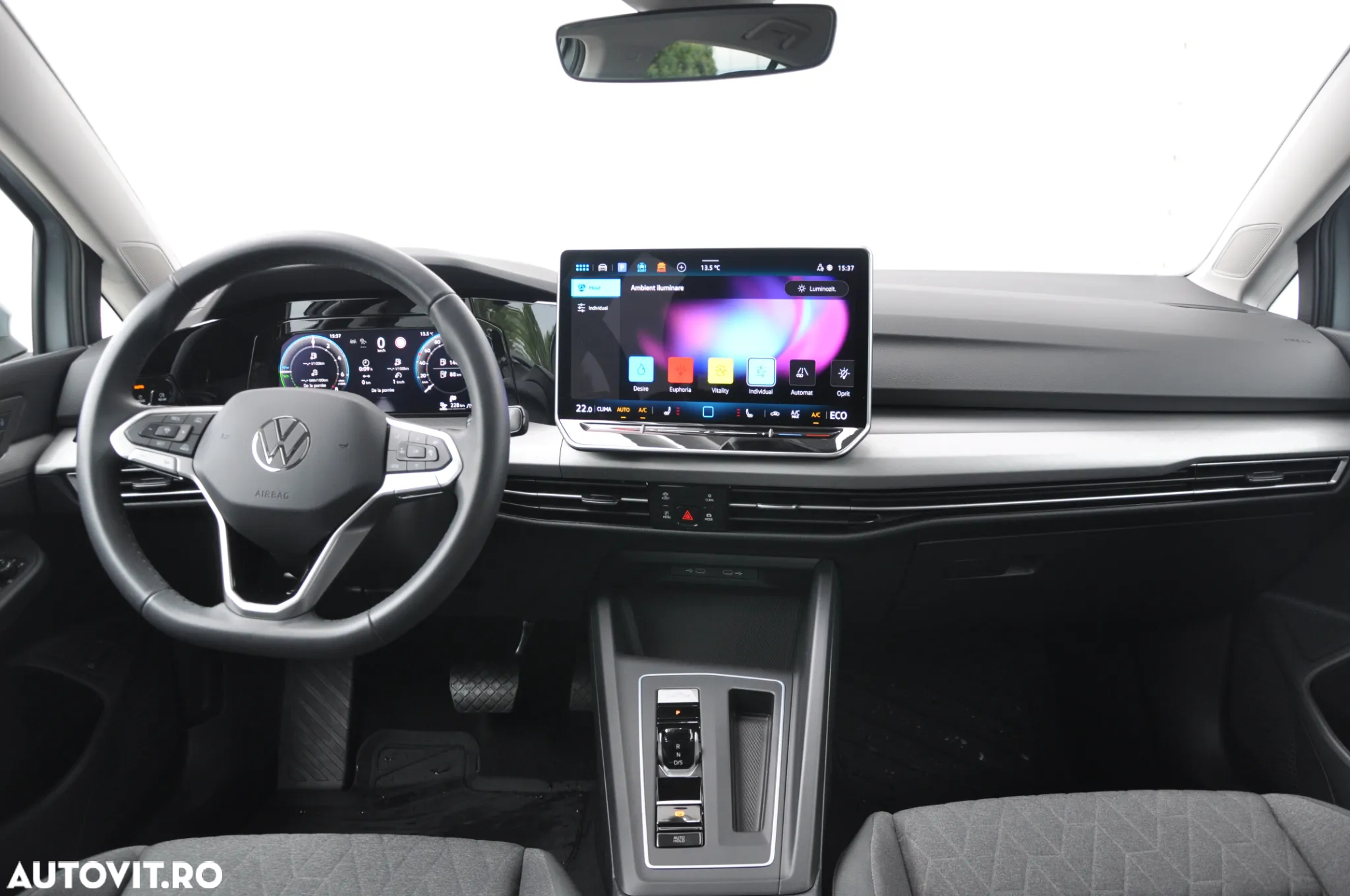Volkswagen Golf 1.5 TSI eHybrid DSG PHEV Life - 13