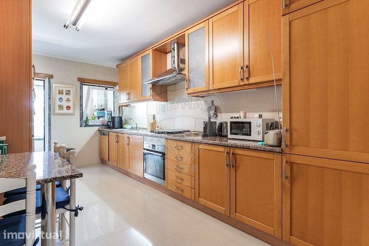 Apartamento T4 para arrendamento - Grande imagem: 4/19
