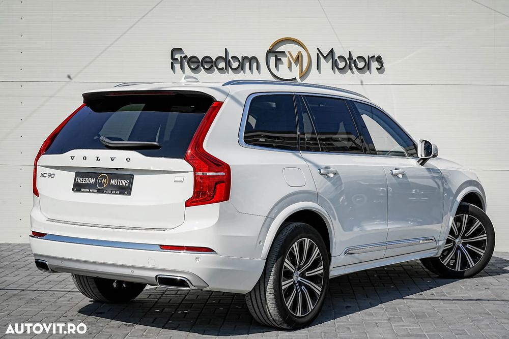 Volvo XC 90 T8 AWD Recharge Geartronic Inscription Edition - 4