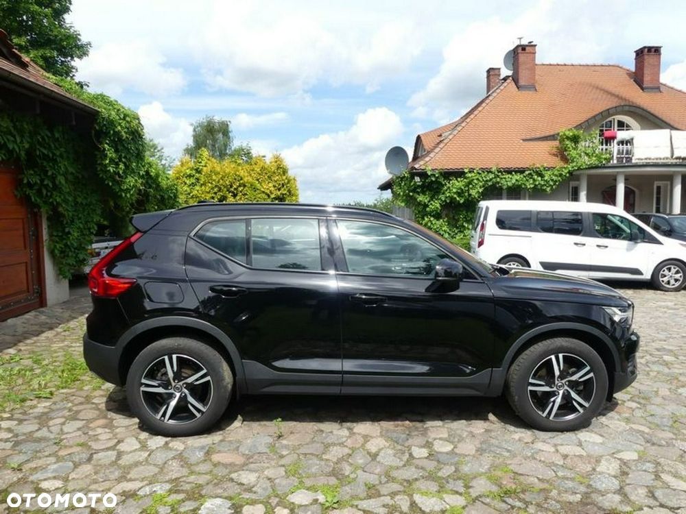 Volvo XC 40 T4 AWD Geartronic R-Design - 19