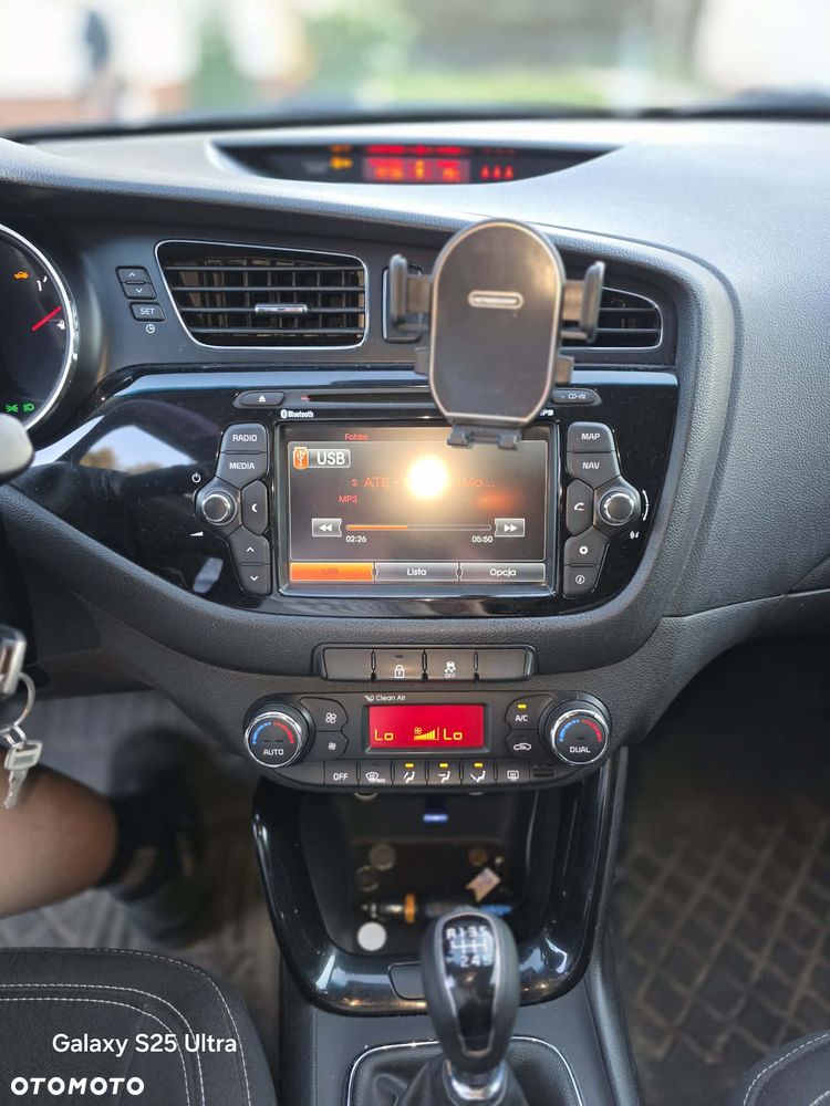 Kia Ceed - 9