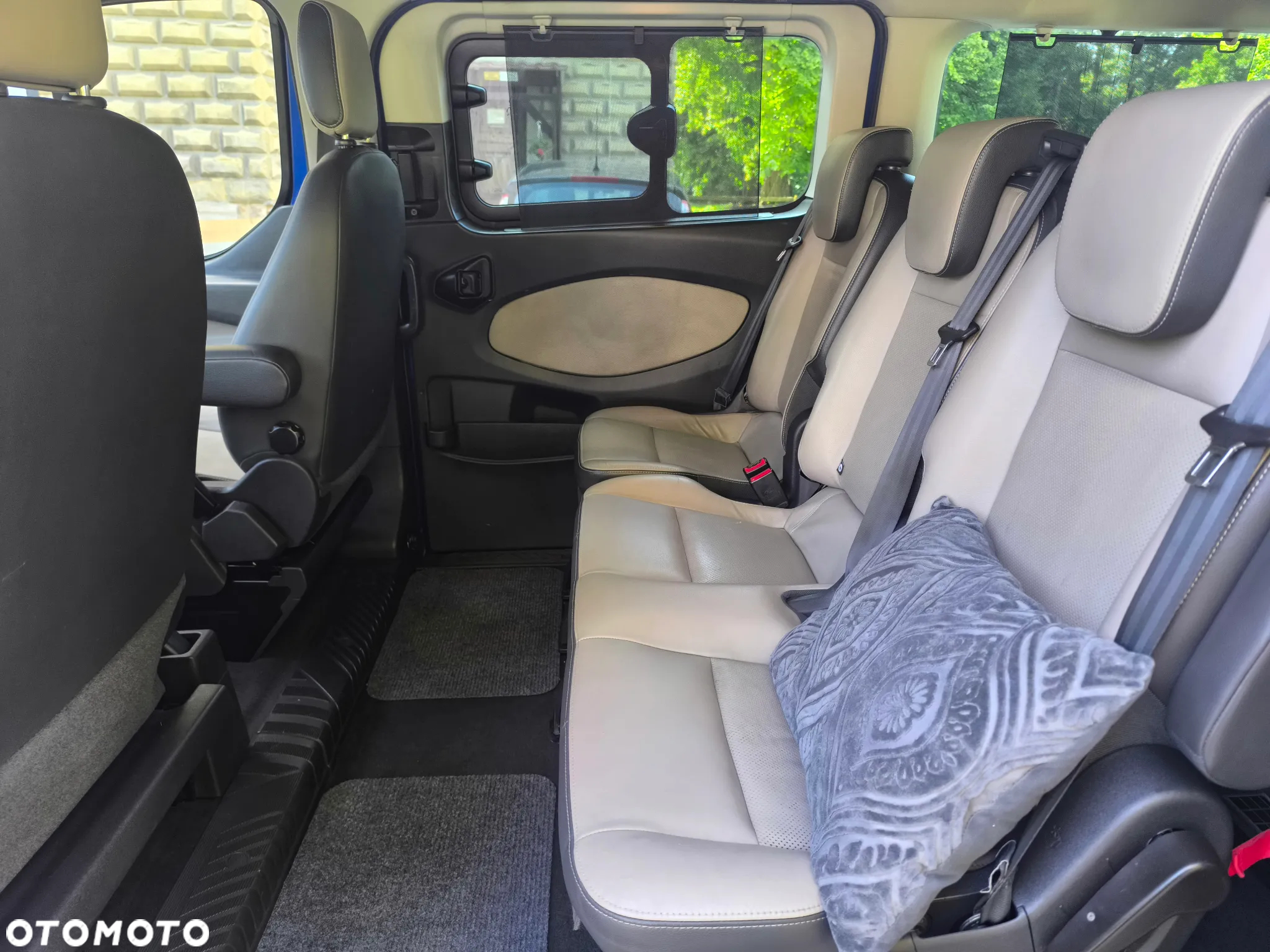 Ford Tourneo Custom 2.0 EcoBlue L2 Titanium - 18