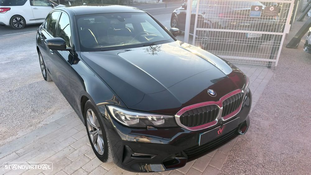 BMW 320 d Ultimate Auto - 35