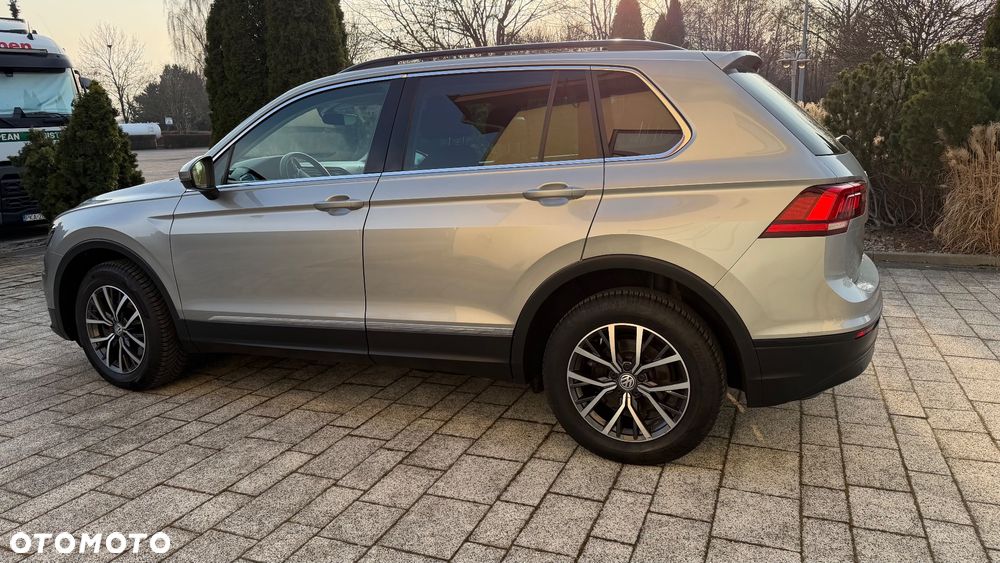 Volkswagen Tiguan 2.0 TDI SCR 4MOTION (BlueMotion Techn.) DSG Highline - 21