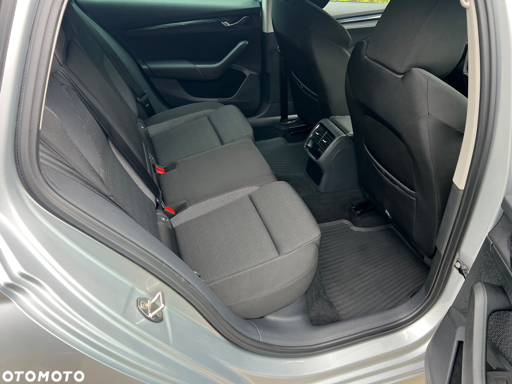 Skoda Octavia 1.5 TSI ACT Ambition - 24