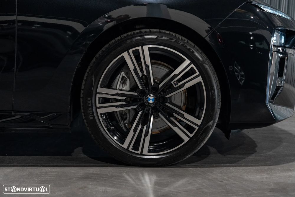 BMW 750 e xDrive - 47