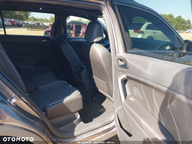 Volkswagen Tiguan 2.0 TSI 4Motion DSG OPF Highline - 8