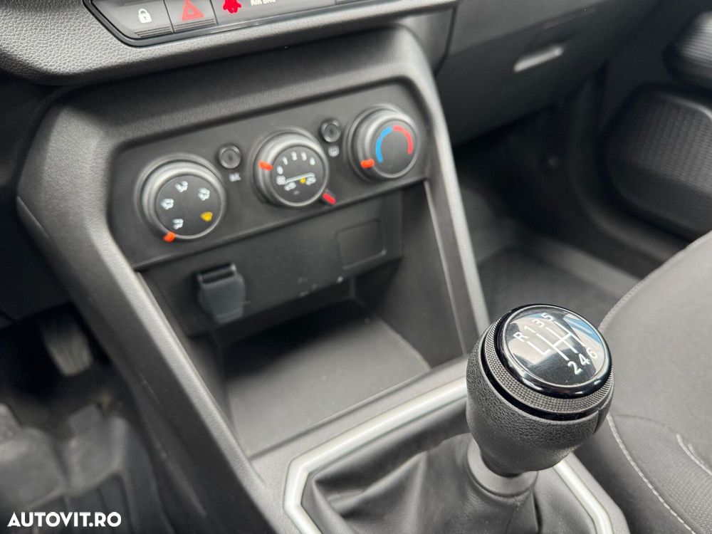 Dacia Logan - 10