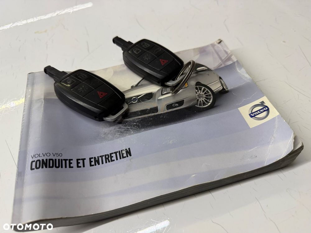 Volvo V50 DPF DRIVe Kinetic - 11