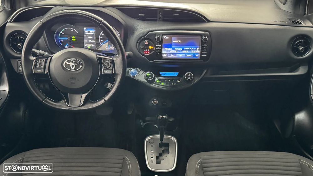 Toyota Yaris 1.5 HSD Square Collec.White - 11