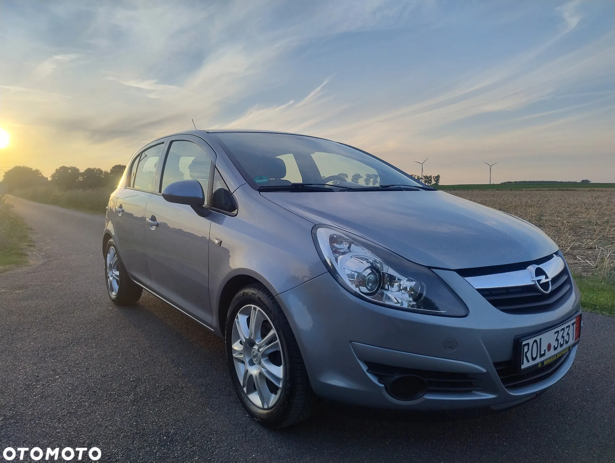 Opel Corsa 1.2 16V Cosmo - 11