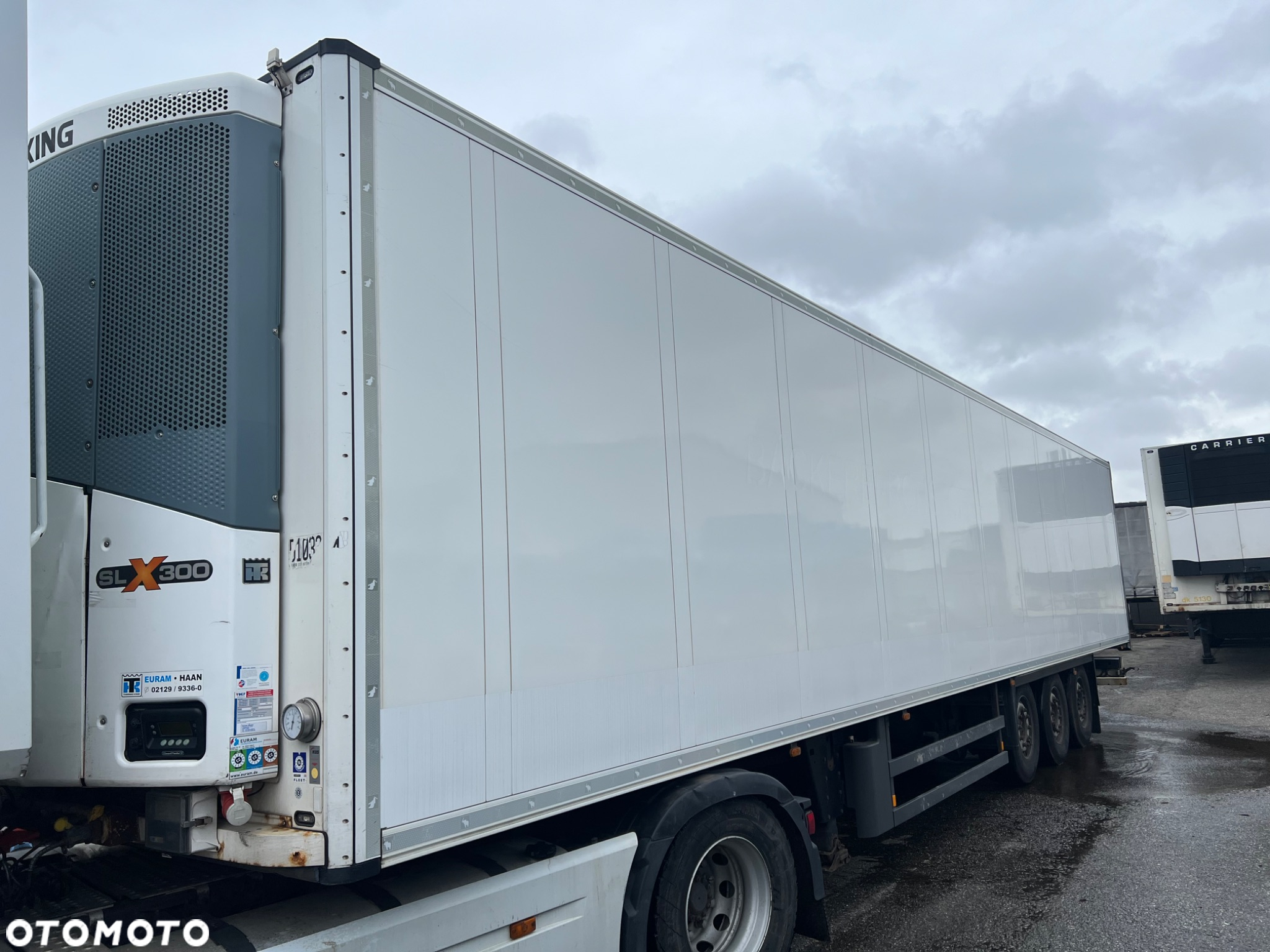 Schmitz Cargobull sko z roleta - 5