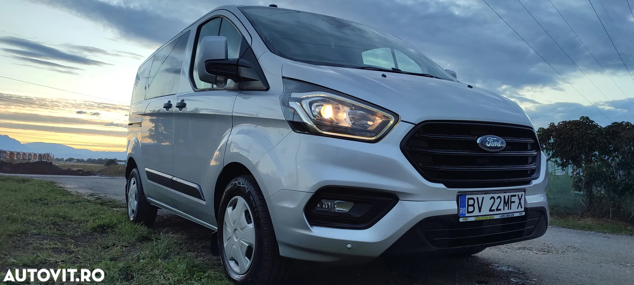 Ford Transit Custom - 13