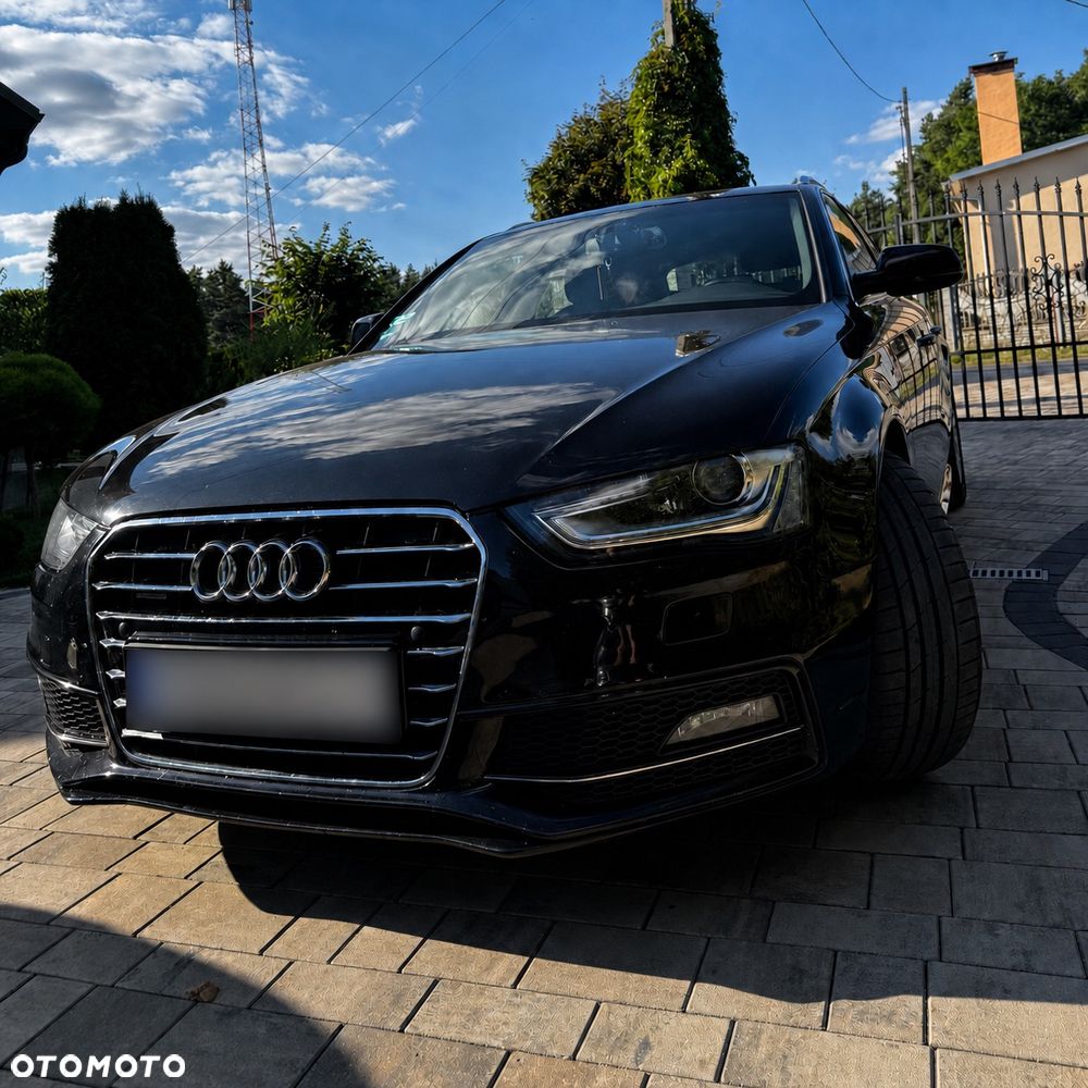 Audi A4 Avant - 1