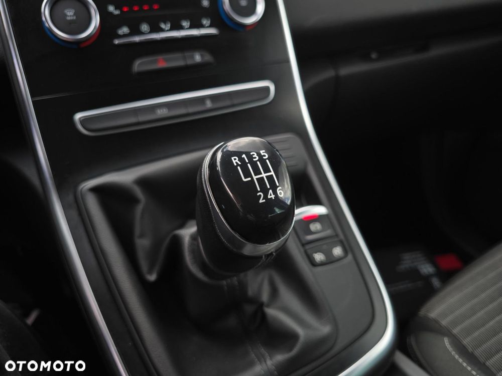 Renault Scenic 1.7 Blue dCi Zen - 22