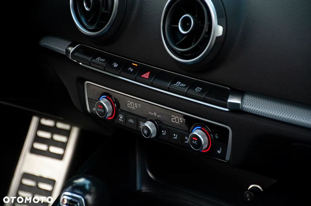 Audi A3 3-drzwiowe 1.8 TFSI S tronic Ambiente - 20