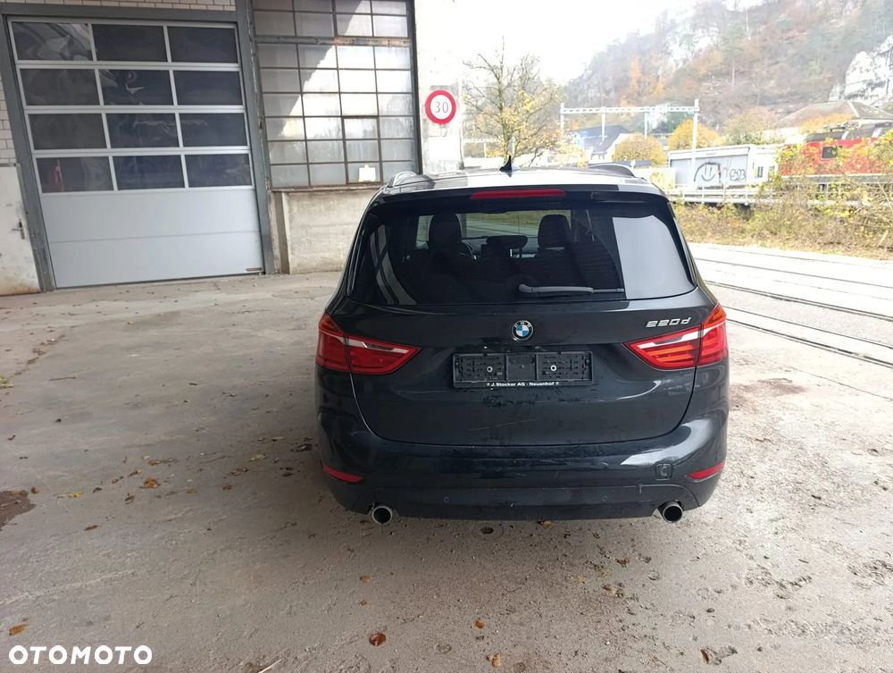 BMW Seria 2 220d Sport-Aut Luxury Line - 6