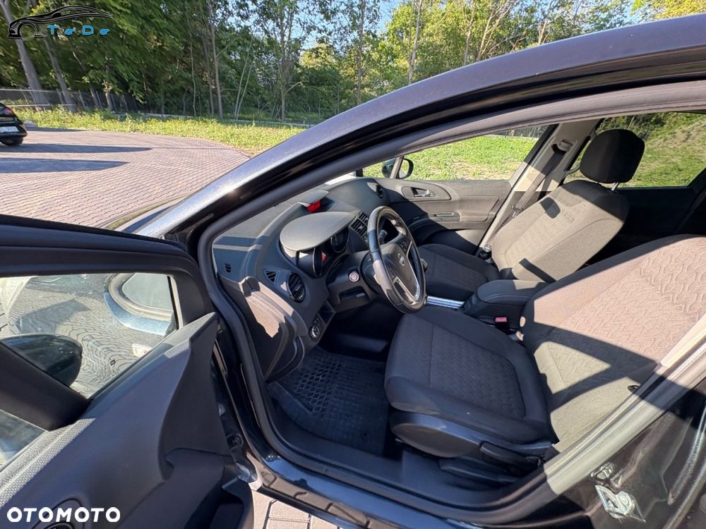 Opel Meriva 1.4 T Cosmo S&S - 23