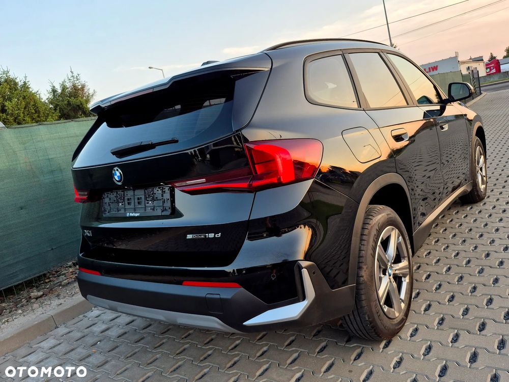 BMW X1 sDrive18d M Sportpaket - 19
