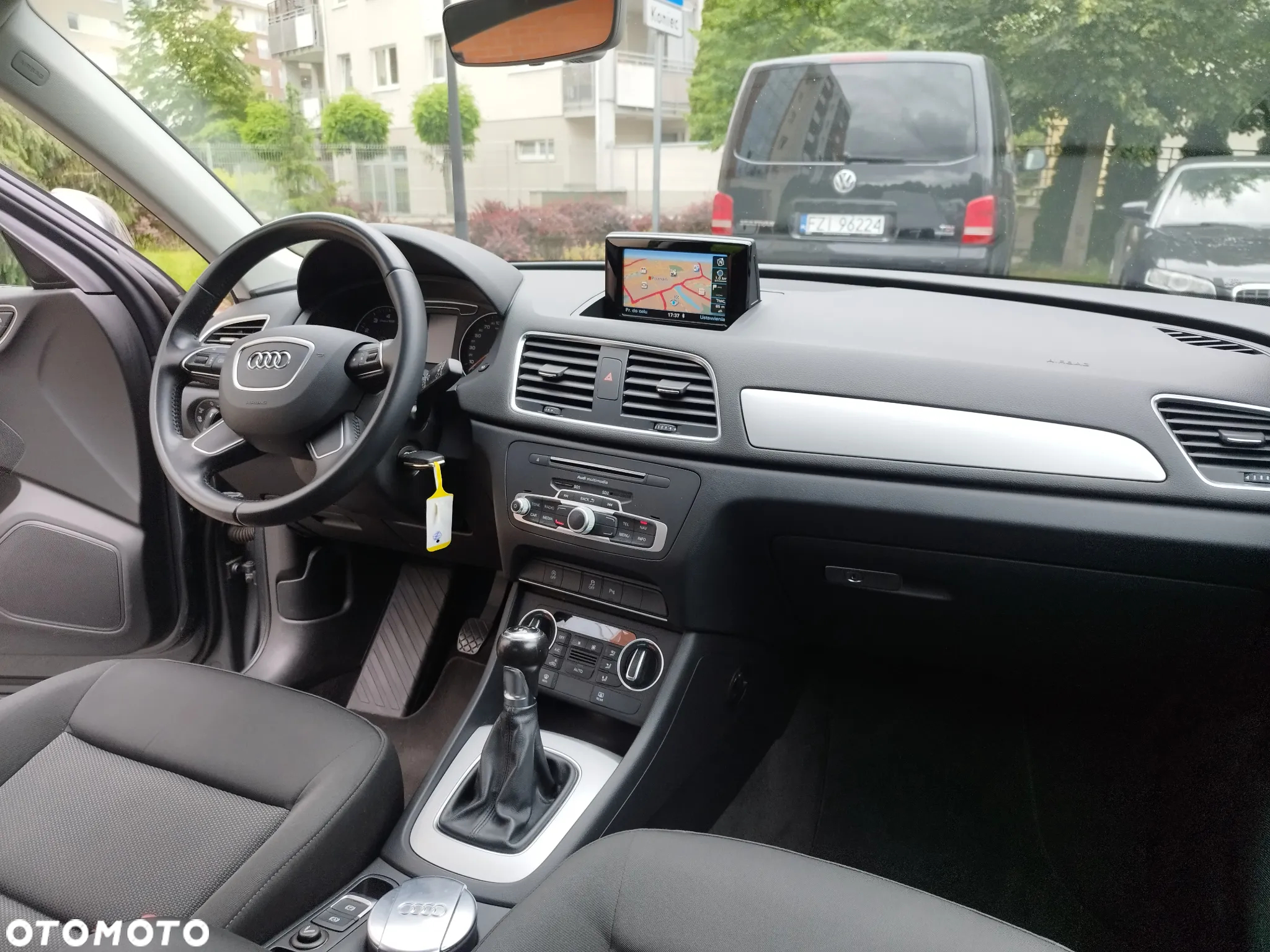 Audi Q3 - 17