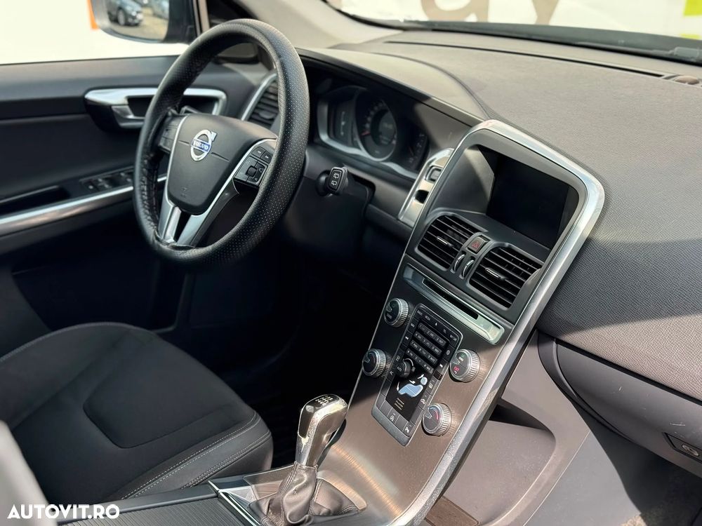 Volvo XC 60 - 36