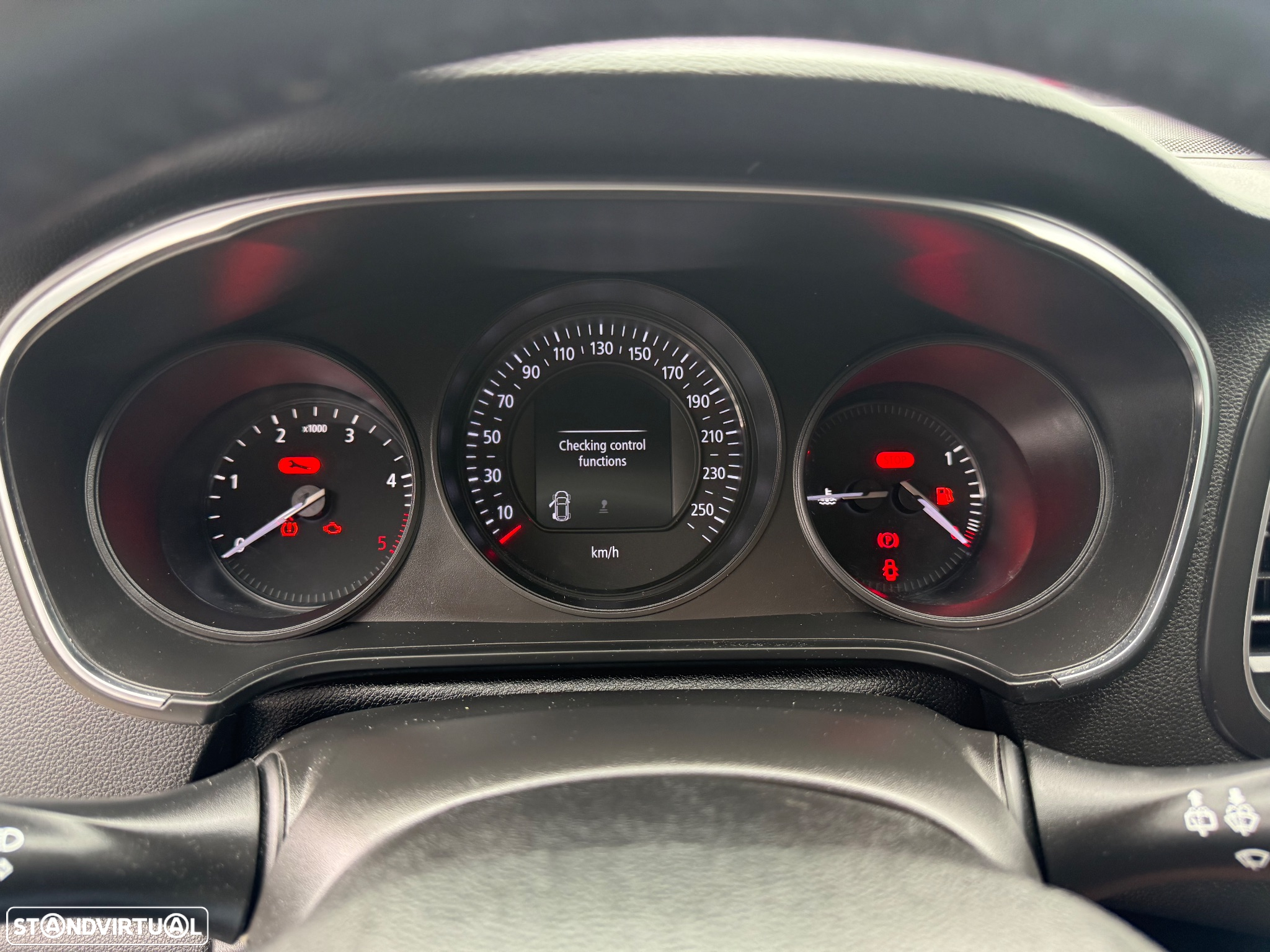 Renault Mégane 1.5 dCi Limited - 21