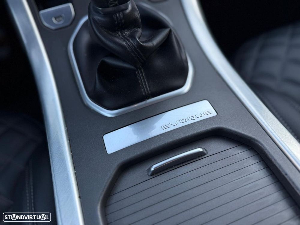 Land Rover Range Rover Evoque 2.0 eD4 SE Dynamic - 19