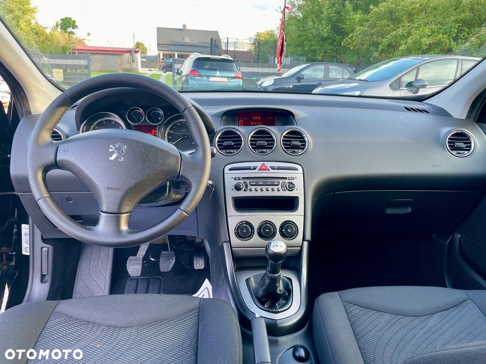 Peugeot 308 1.6 Trendy - 6