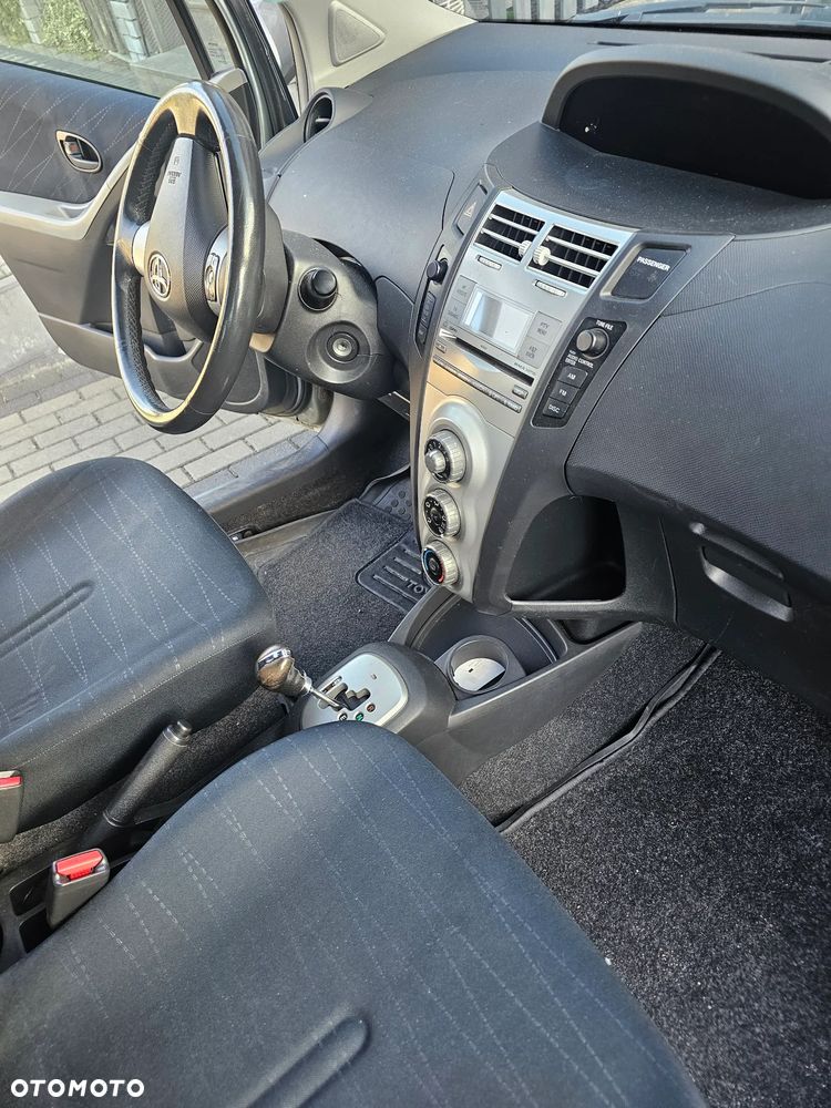 Toyota Yaris 1.4 D-4D Multi Mode Sol - 4