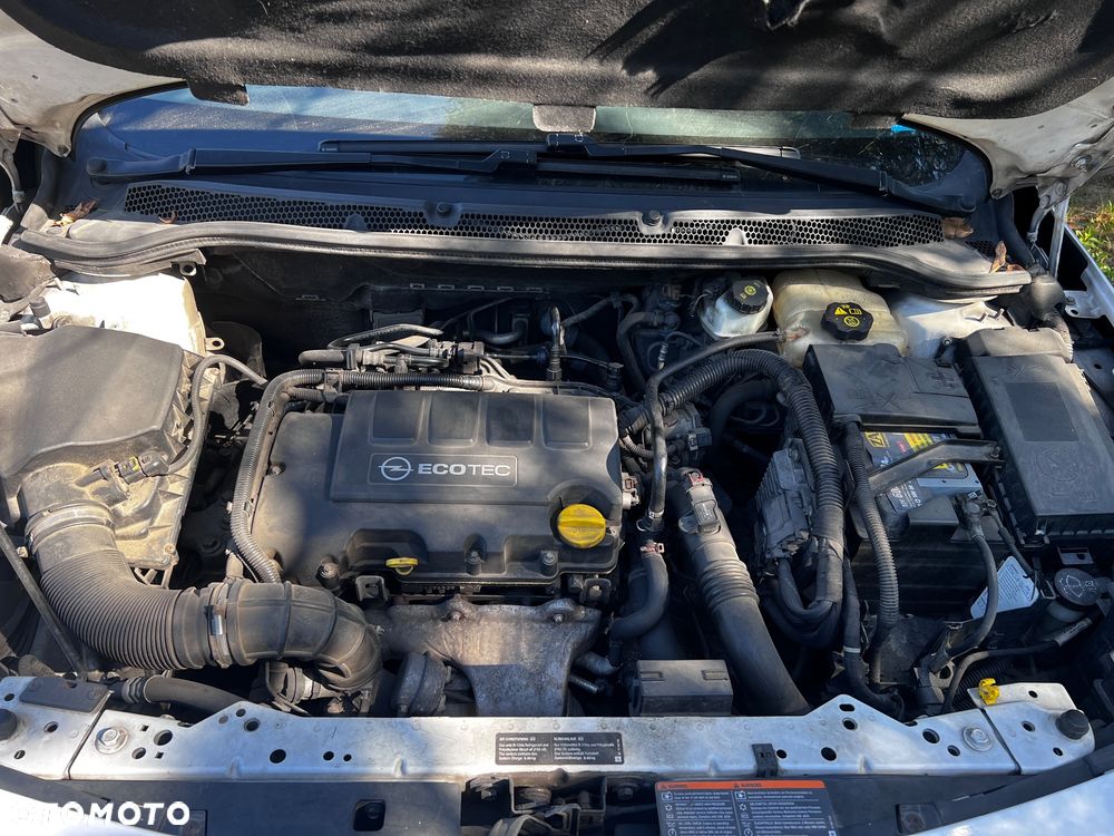 Opel Astra 1.4 T Cosmo - 20