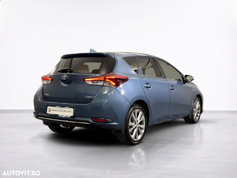 Toyota Auris - 6