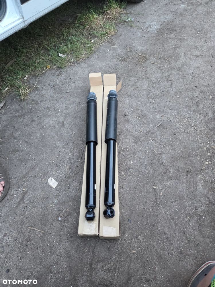 Amortyzatory amortyzator tylny tył DAEWOO Espero Nexia I Lanos Opel Kadett E Astra F Vectra A 72118762 - 2
