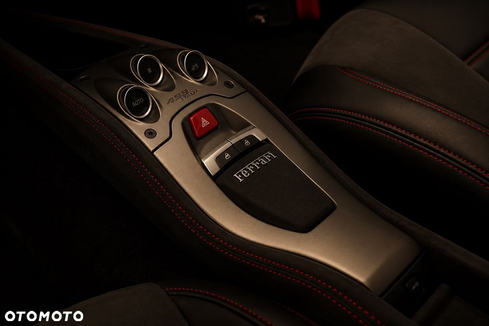Ferrari 458 Italia - 17