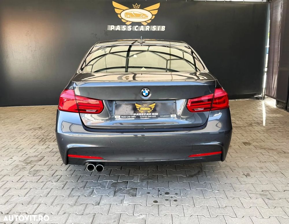 BMW Seria 3 330e iPerformance M Sport - 3