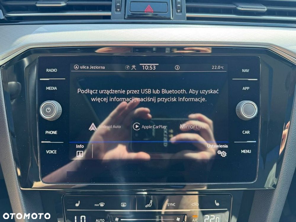Volkswagen Passat - 25