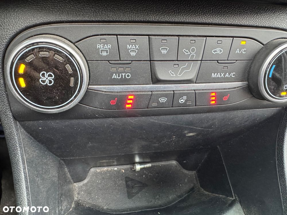 Ford Fiesta - 37