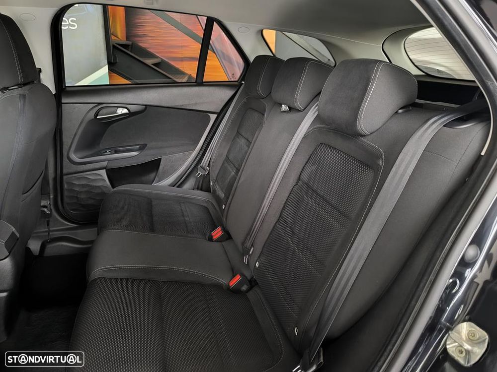 Fiat Tipo Station Wagon 1.6 M-Jet Lounge J17 - 23