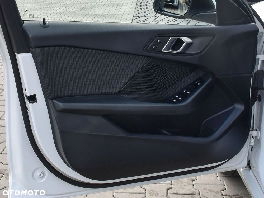 BMW Seria 1 118i Advantage - 14