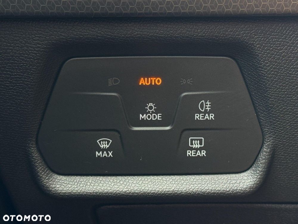 Seat Leon 1.5 eTSI Style DSG - 26