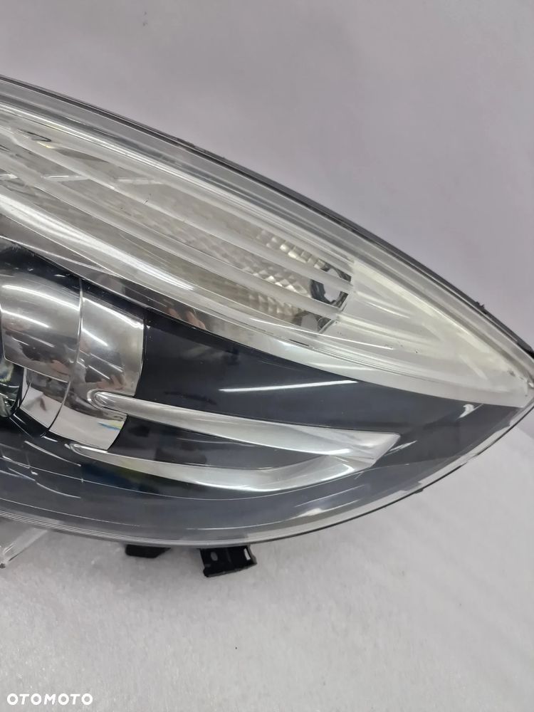 RENAULT SCENIC 3 III LIFT 12- LEWA LAMPA PRZEDNIA PRZÓD , NR 89906003 , NR AUKCJI LA291 - 5