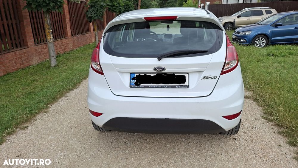 Ford Fiesta - 4