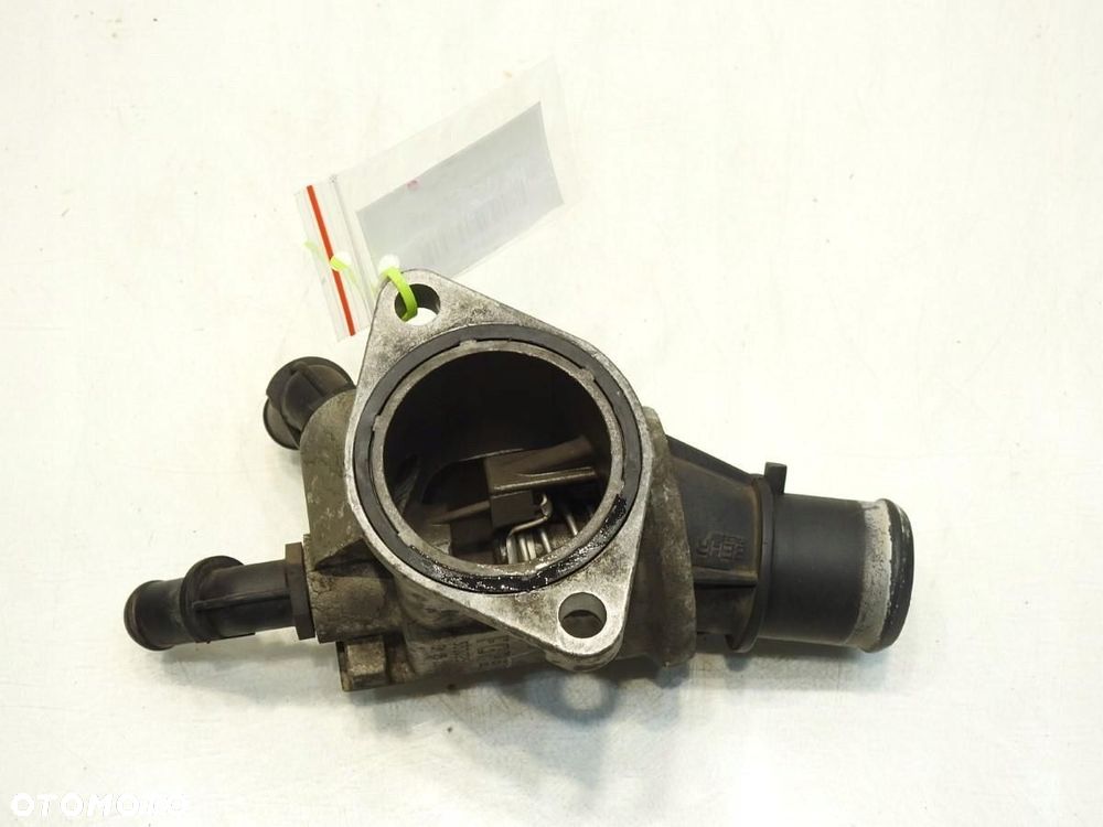 OBUDOWA TERMOSTATU OPEL ZAFIRA B 1.9 CDTI 55202510 - 4